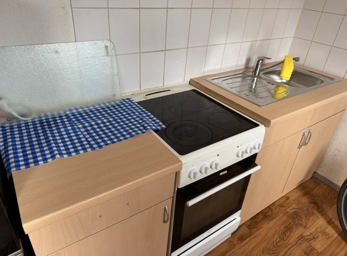 Nachher: Küchenzeile – Fettlösung & Hygiene